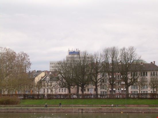  Frankfurt  