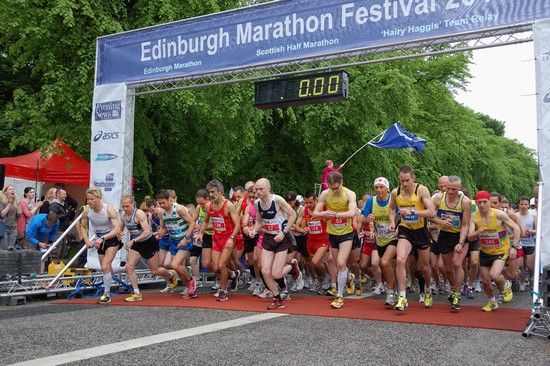 augsburg zum edinburgh marathon mit laufkulttour
