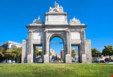 madrid puerta de toledo