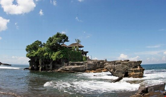 Tanah Lot