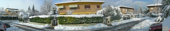 Via A. Moro, nevicata del 2010