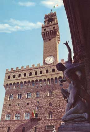 Il Ratto delle Sabine e la torre dell'Arnolfo