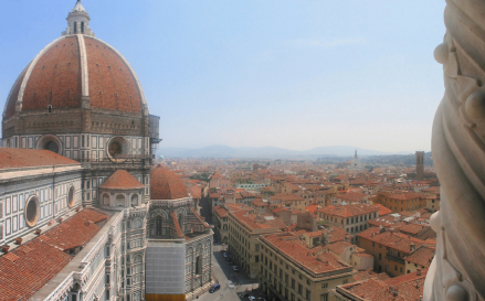 Scorcio della città dal Duomo