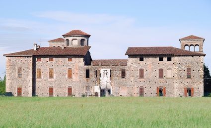 Castello di Cavernago