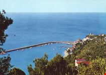 Veduta panoramica del porto