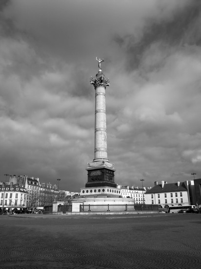 paris place de la bastille