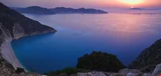 myrtos beach in sunset kefalonia