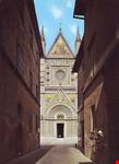 orvieto il duomo visto da via lorenzo meitoni