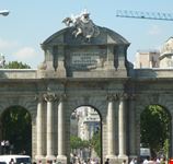 puerta de alcala madrid