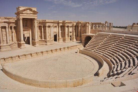  Palmyra vyskoczilova - Shutterstock vyskoczilova