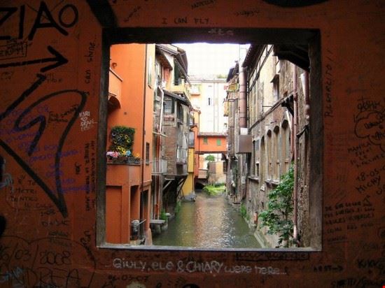  Bologna  