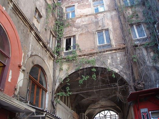 Beyoglu Istanbul urbanlegend - Creative Commons urbanlegend