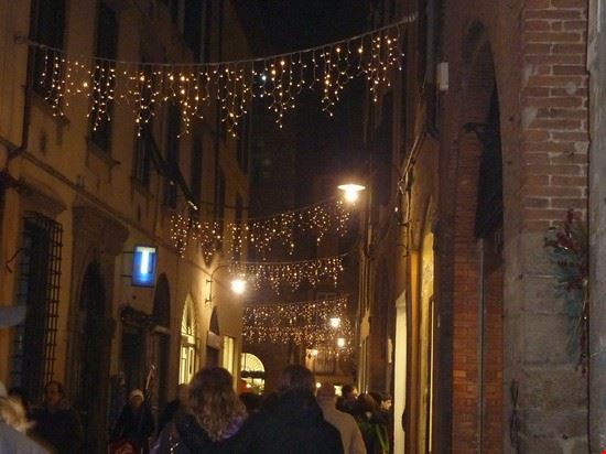 Consigli Utili su Cucina e vini Lucca  