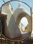 Pedrera inside the mirror