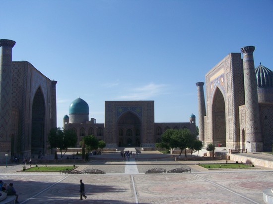 Piazza Registan