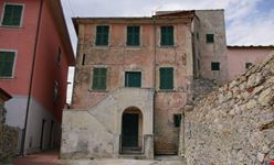 nella storia-Montemarcello