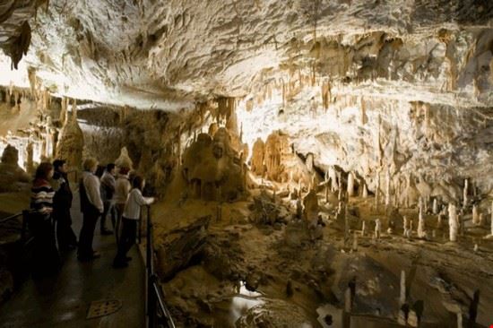 Postumia altra immagine dal percorso nella grotta  