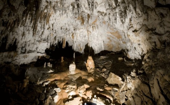 grotta 9