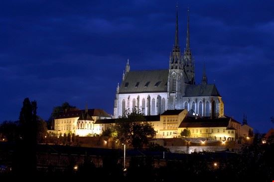 Duomo il mistero che propone il duomo di Brno e' assai unico  