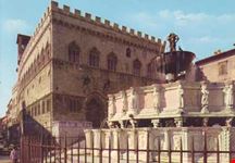 perugia fontana maggiore e palazzo comunale