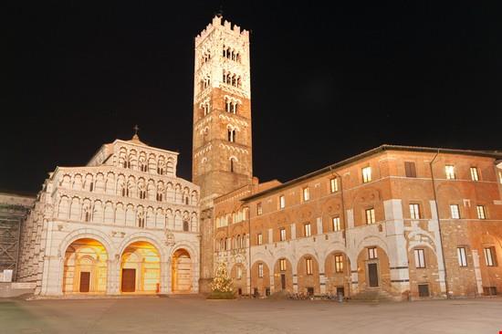 31960_lucca_il_duomo_di_san_martino