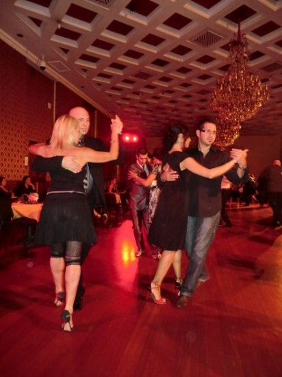 tango 2