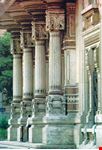 Le Terme Berzieri - colonne della facciata