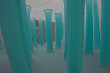 installazione di ernesto neto al museo boijmans di rotterdam