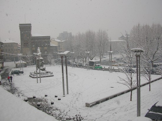 Piazza Cermenati
