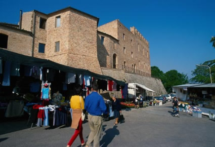 Mercato settimanale