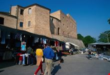 Mercato settimanale