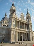 madrid cathedrale santa maria la real de la almudena