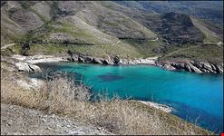 scorcio su una spiaggia di capo corso