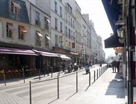 paris rue de la roquette a paris