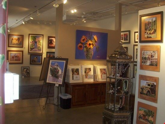  Madaras Gallery  