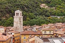 riva del garda die daecher von riva del garda