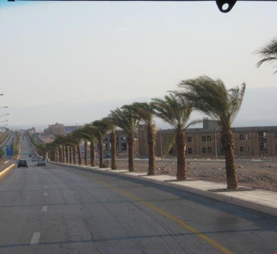  aqaba la strada  