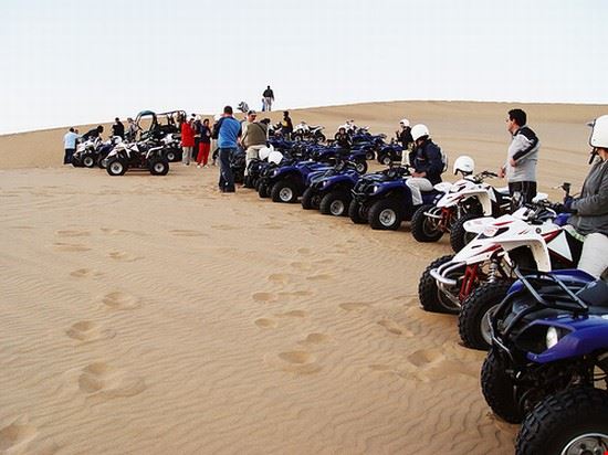 Moto Quad nel deserto Sharm el Sheikh Creative Commons - Coda Creative Commons