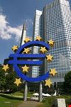 monumento all  euro francoforte