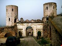 spello porta venere in spello