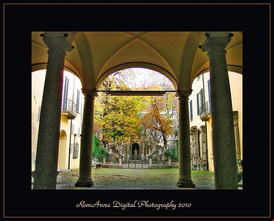  Como by rhomie69 - Creative Commons by rhomie69