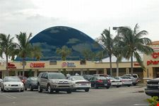 fort lauderdale sea ranch village shopping center
