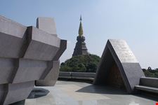 chiang mai koenig chedi von der koenigin chedi aus