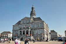 rathaus maastricht