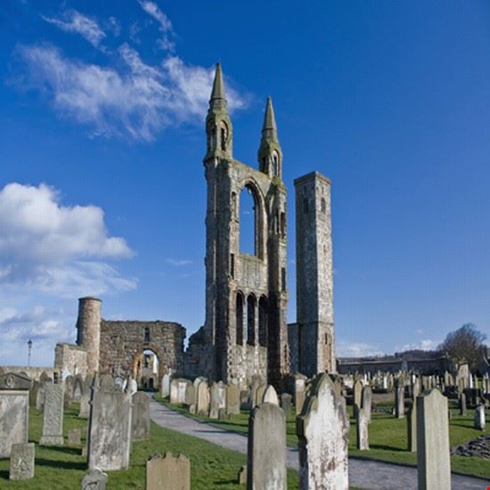  St Andrews 37560175 - www.shutterstock.com 37560175