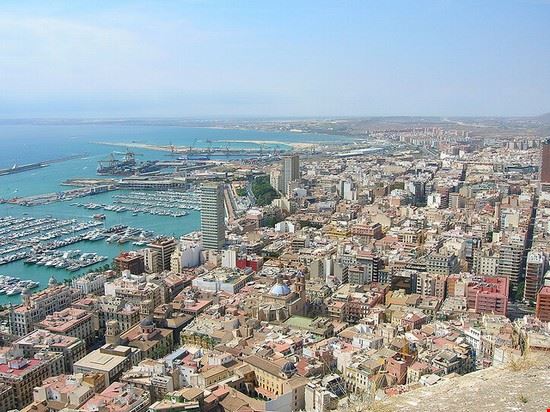  Alicante bea y fredi - Creative Commons bea y fredi