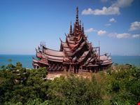 sanctuary of truth pattaya