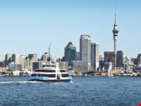auckland skyline aucklands mit sky tower