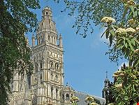 tours cathedrale saint-gatien de tours