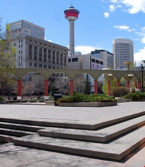 Calgary Don Tran - www.shutterstock.com Don Tran